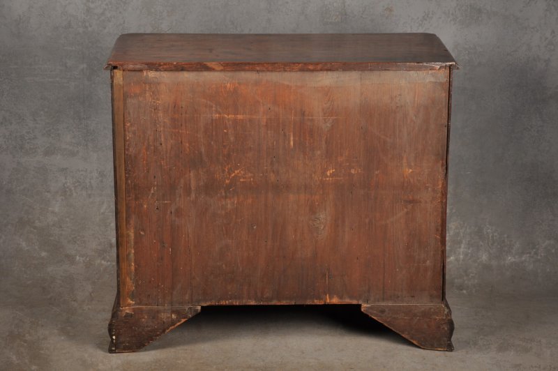 Fine 18th Century Mahogany Chippendale Chest Of Drawers - Image 19