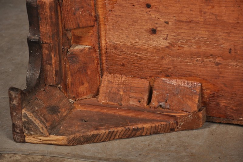 Fine 18th Century Mahogany Chippendale Chest Of Drawers - Image 18