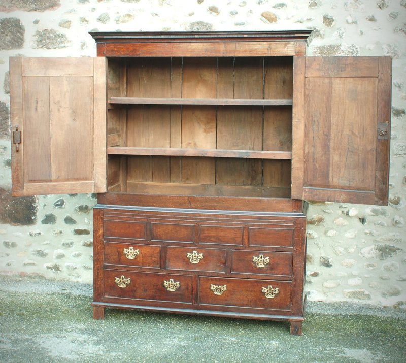 Georgian Oak Linen Press Cupboard
