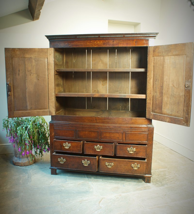 Georgian Oak Linen Press Cupboard