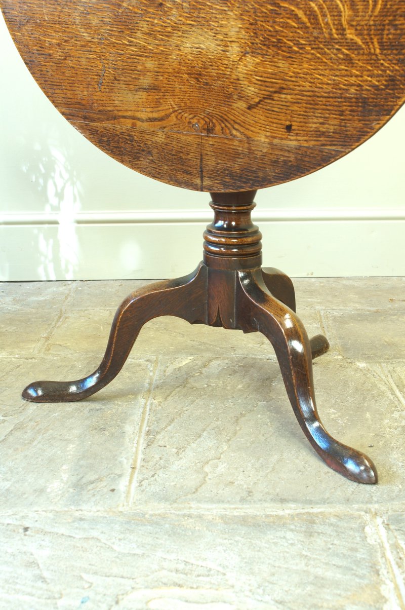 Georgian Oak Tripod Table