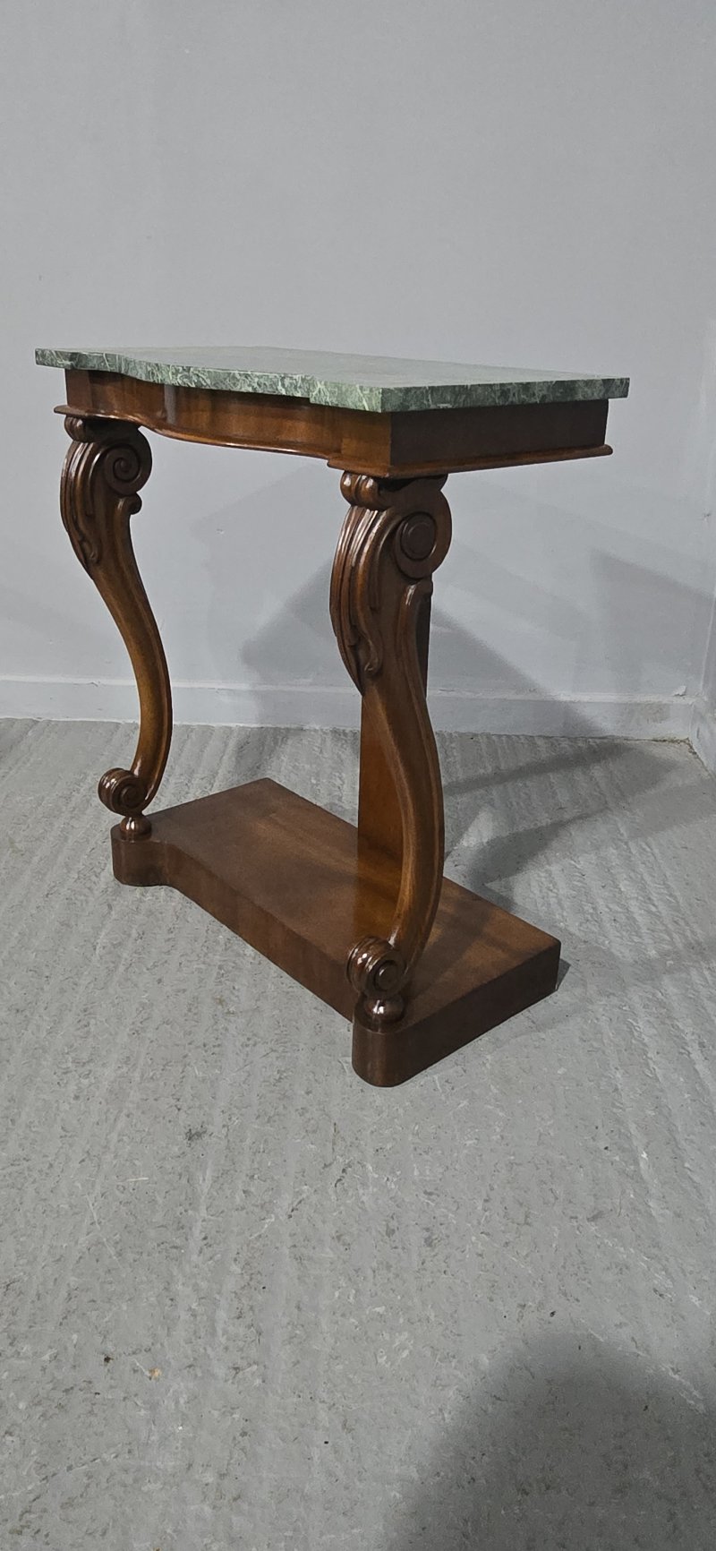 Top Quality Mahogany Console Table - Image 3