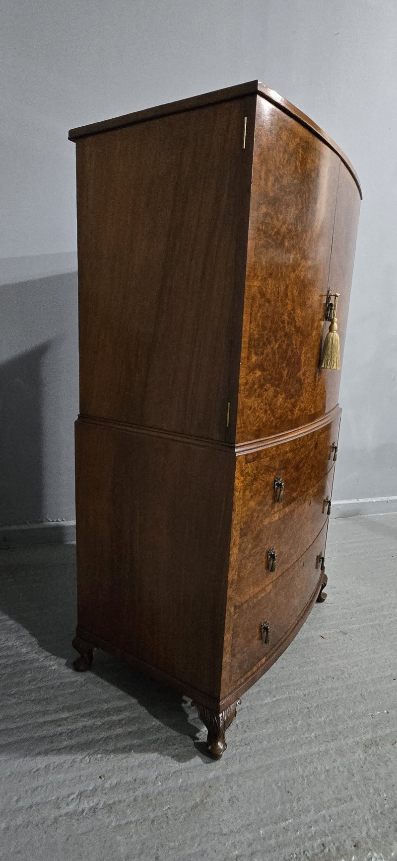 Super Quality Burr Walnut Linen Press of Small Proportions - Image 7