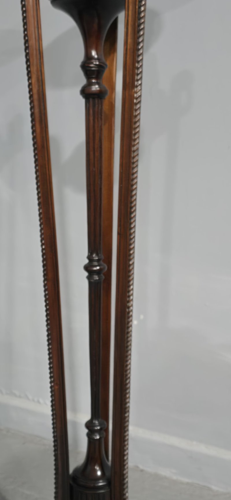 Fine Pair Mahogany Torchere Pedestal Stands - Image 3