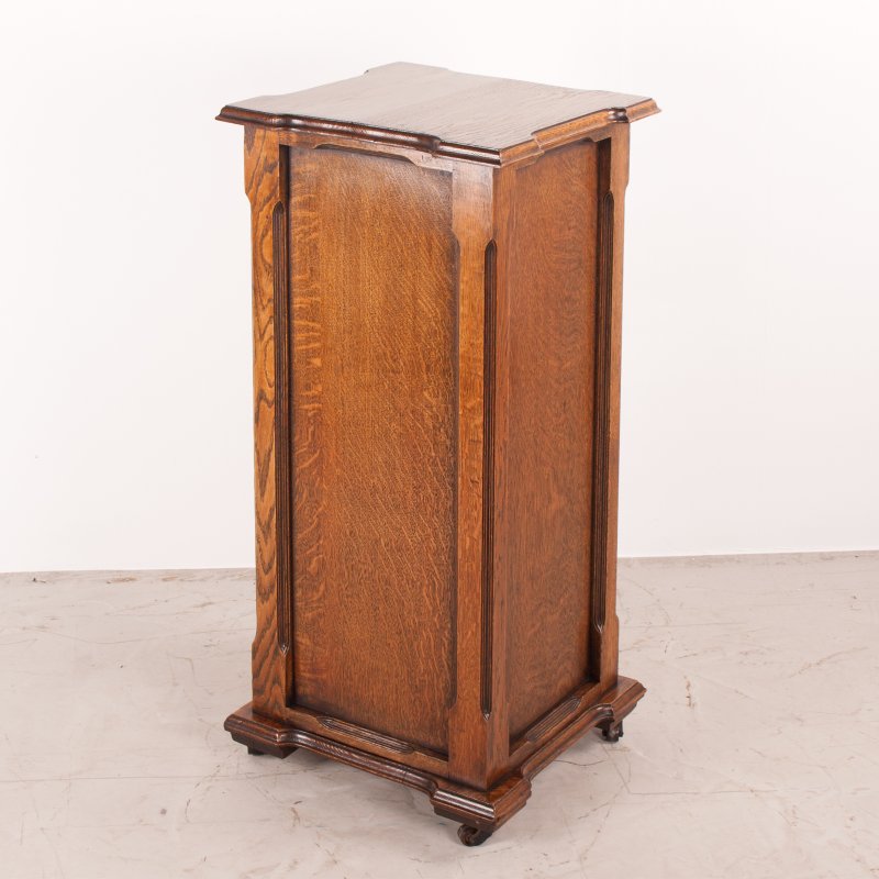 Oak Music Filing Cabinet - Image 8