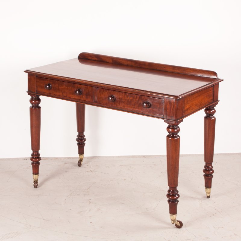 Fine Quality 19thC Mahogany Two Drawer Side Table by W Williamson & Sons of Guildford
