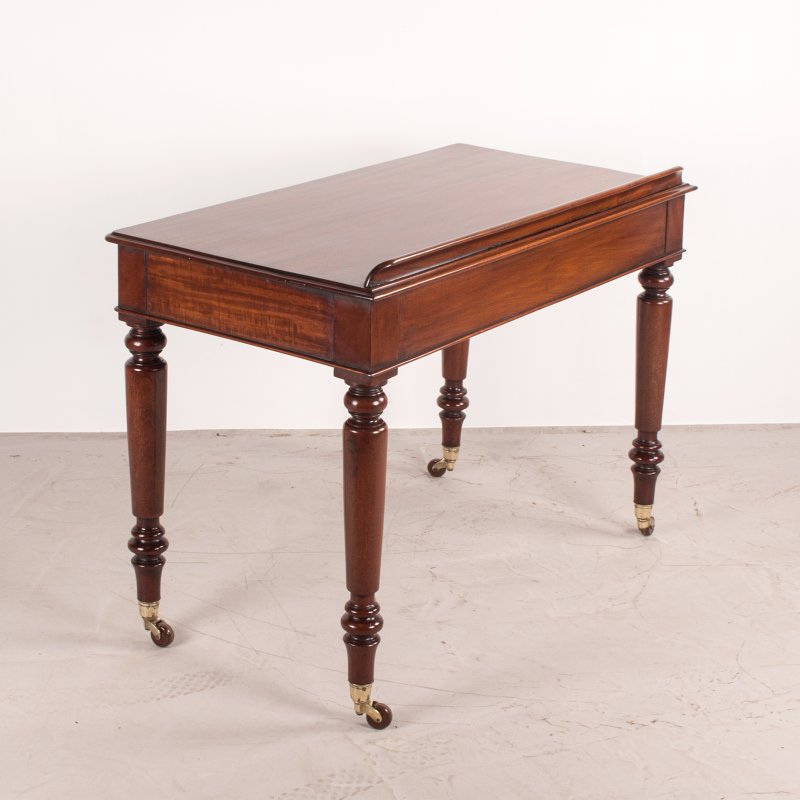 Fine Quality 19thC Mahogany Two Drawer Side Table by W Williamson & Sons of Guildford - Image 8