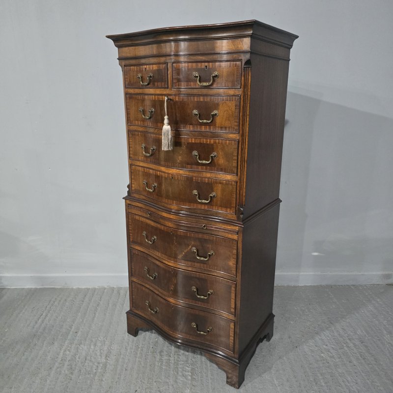 Super Mahogany Serpentine Chest on Chest of Drawers - Image 8