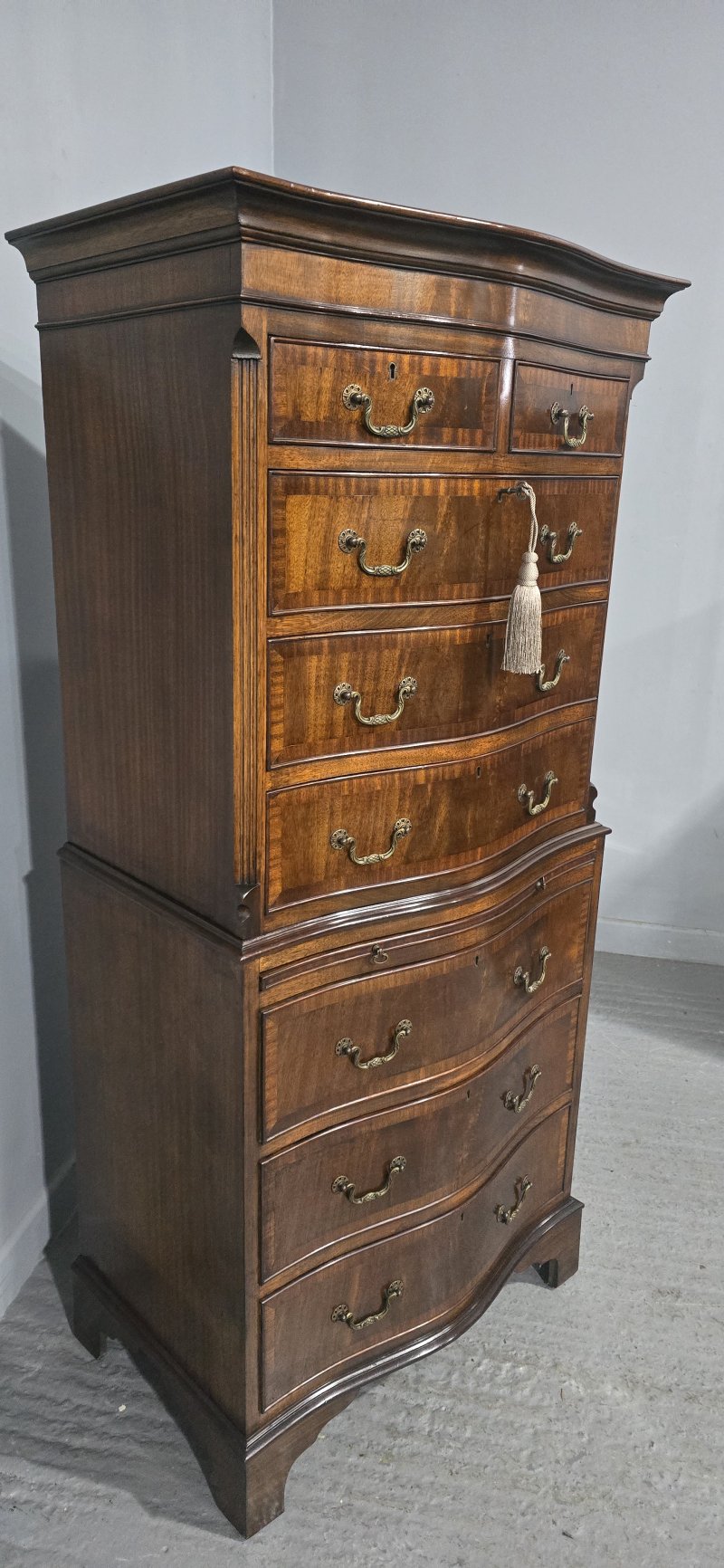 Super Mahogany Serpentine Chest on Chest of Drawers - Image 9