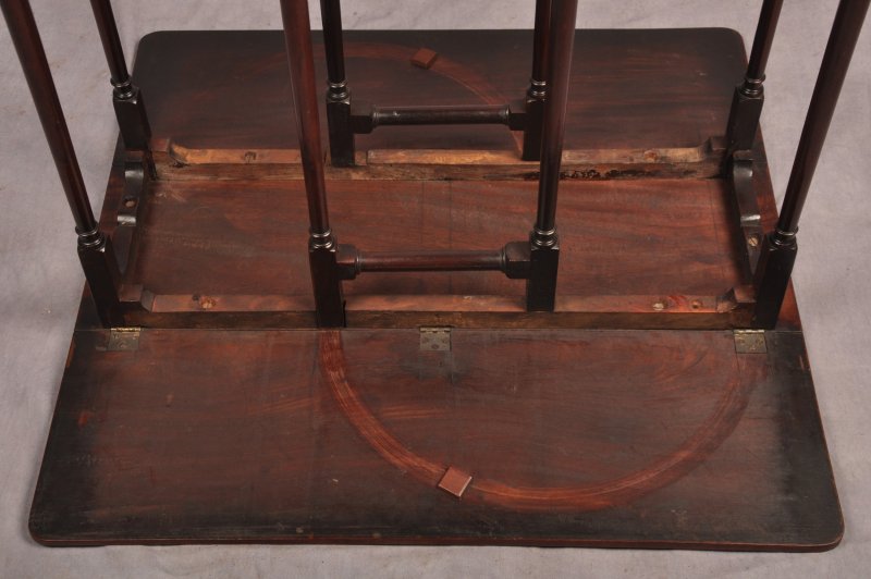 Fine 18th Century Mahogany Spider Table - Image 14
