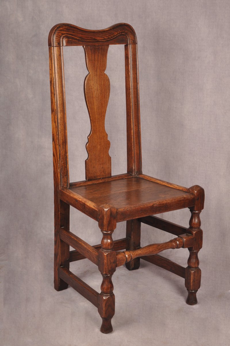 A Set Of Four Queen Anne Oak & Elm Chairs - Image 2