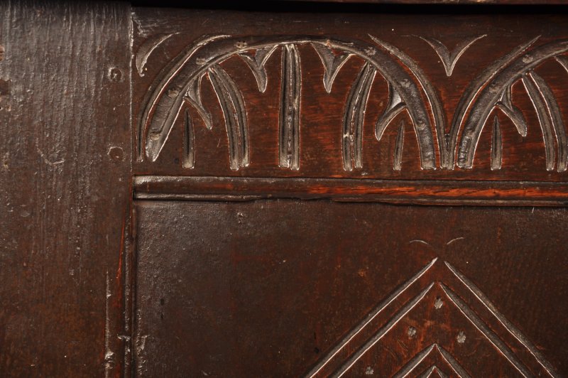 Early 17th Century Oak Coffer - Image 5