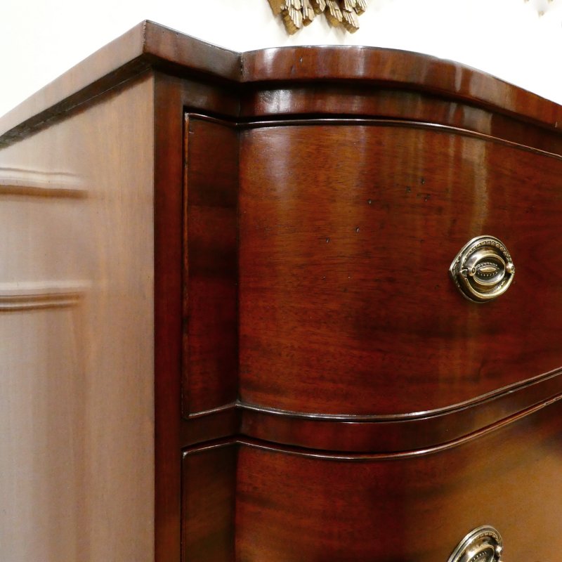 Regency Mahogany Bow Fronted Chest of Drawers - Image 5