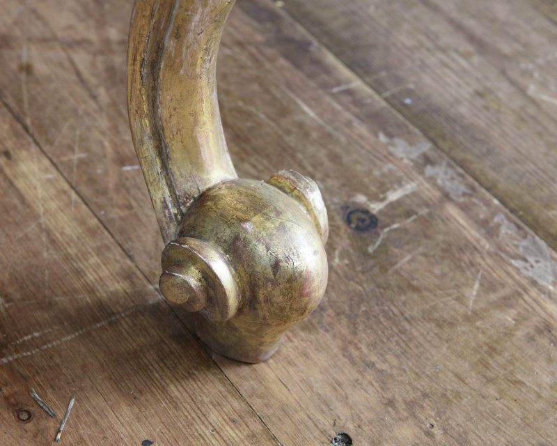 William IV Grand Scale Parcel Gilt Foot Stool - Image 3