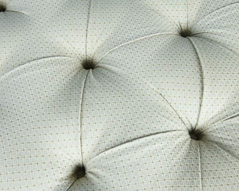 William IV Grand Scale Parcel Gilt Foot Stool - Image 5