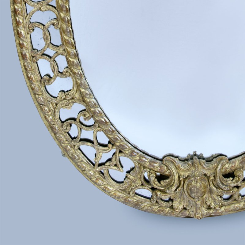 Early George III Large Oval Border Glass Mirror - Image 3