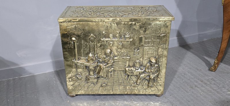 Top Quality Victorian Log Bin - Image 7