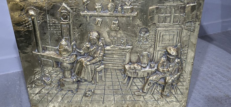 Top Quality Victorian Log Bin - Image 9