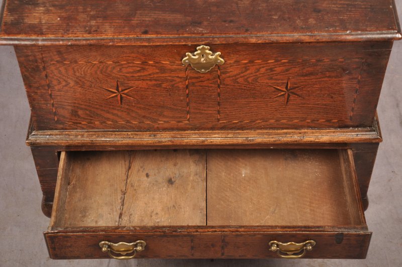 Early 18th Century Oak Coffer Bach - Image 12
