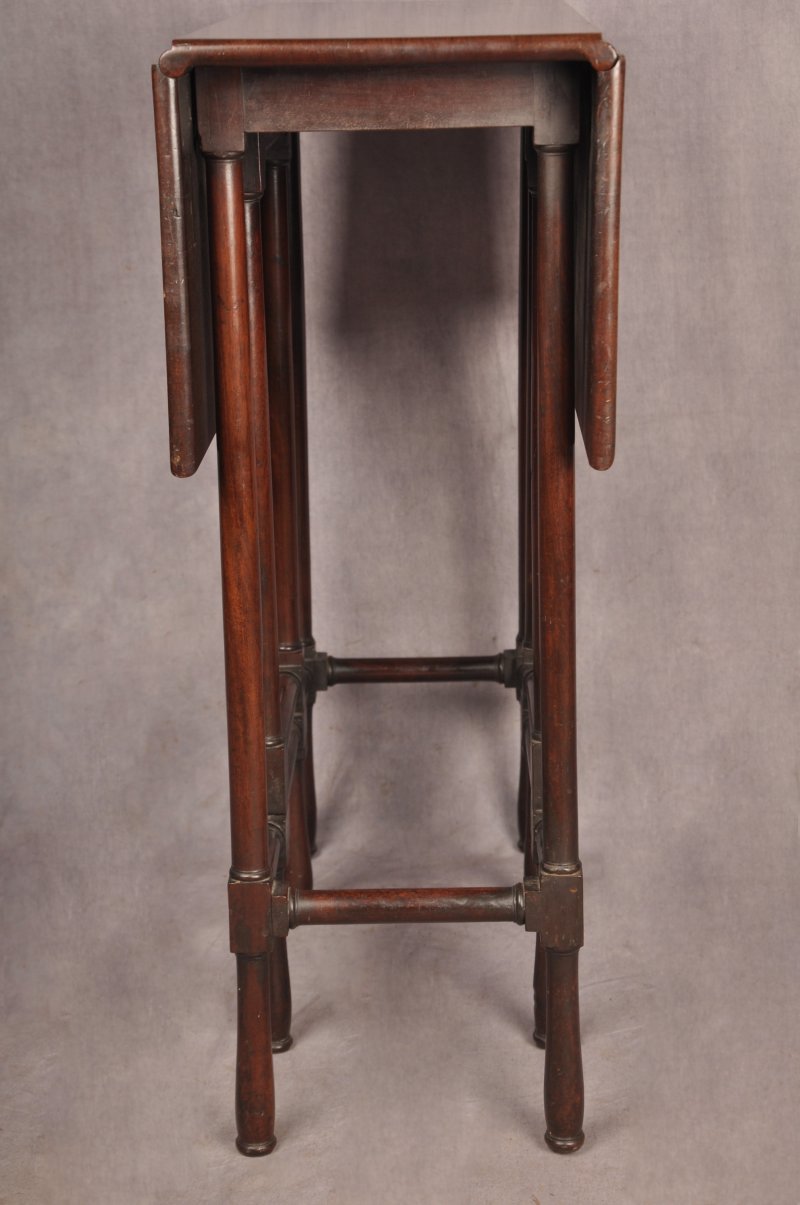 18th Century Mahogany Spider Table