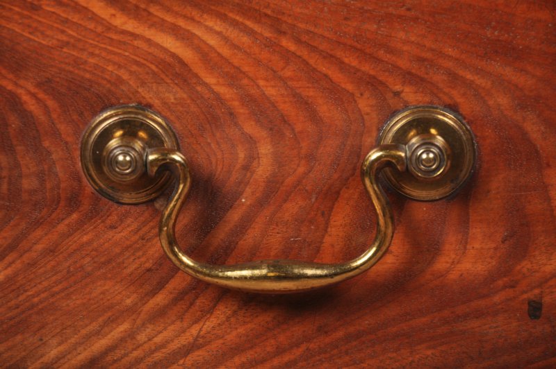 Fine 18th Century Mahogany Chest Of Drawers