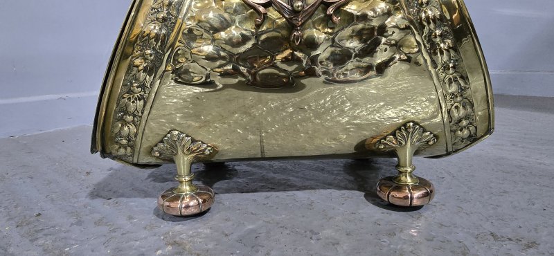 Superb Victorian Brass Coal Bin