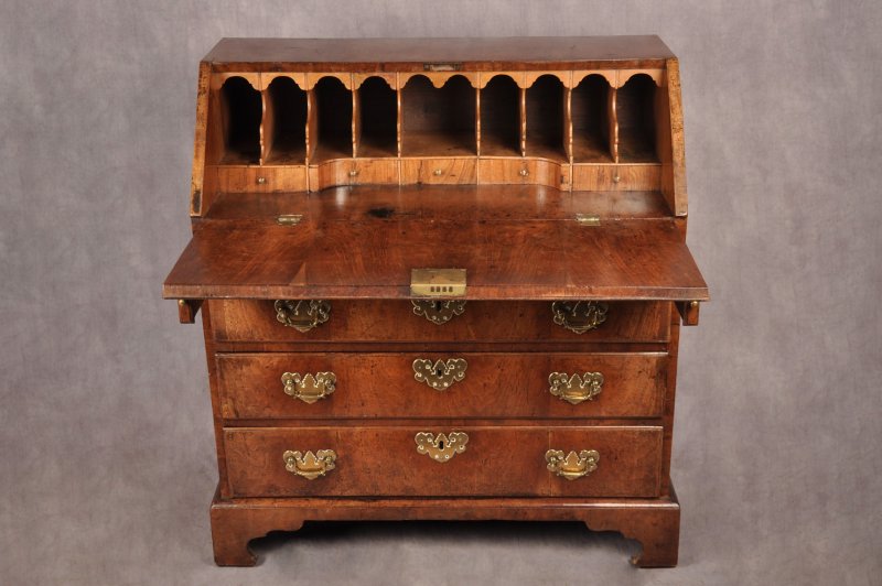 Early 18th Century Walnut Bureau