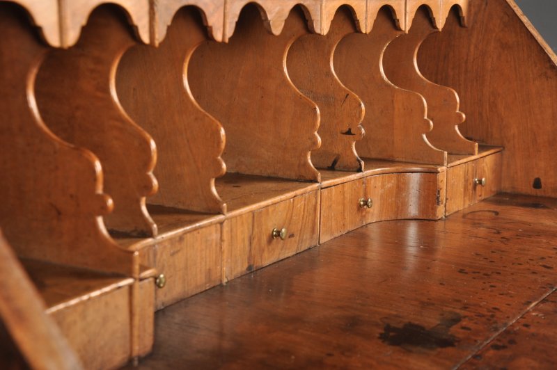 Early 18th Century Walnut Bureau