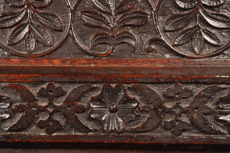 Rare 17th Century Oak North Country Box Settle