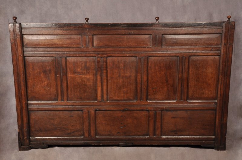 Rare 17th Century Oak North Country Box Settle