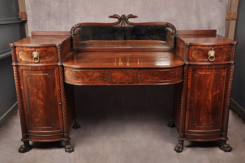 Fine Regency Mahogany Sideboard - Image 2