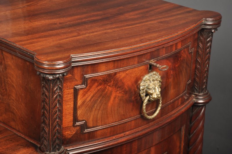 Fine Regency Mahogany Sideboard - Image 10
