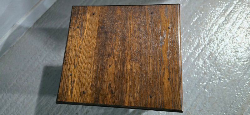 Super Pair Oak Lamp Tables