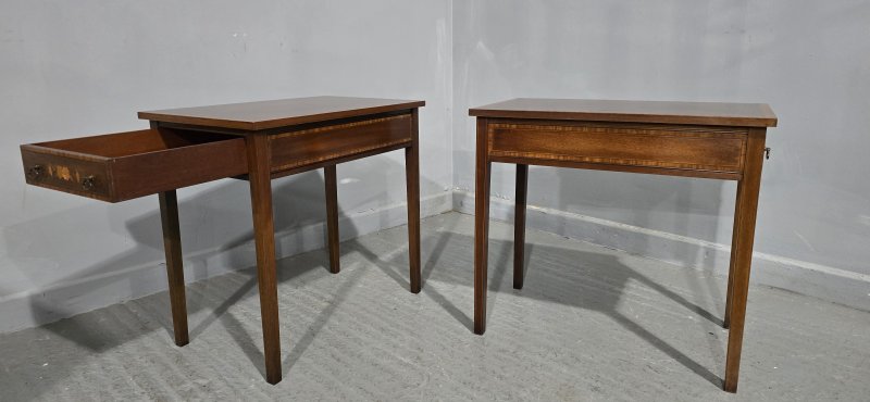 Fine Pair Mahogany Lamp Tables - Image 4