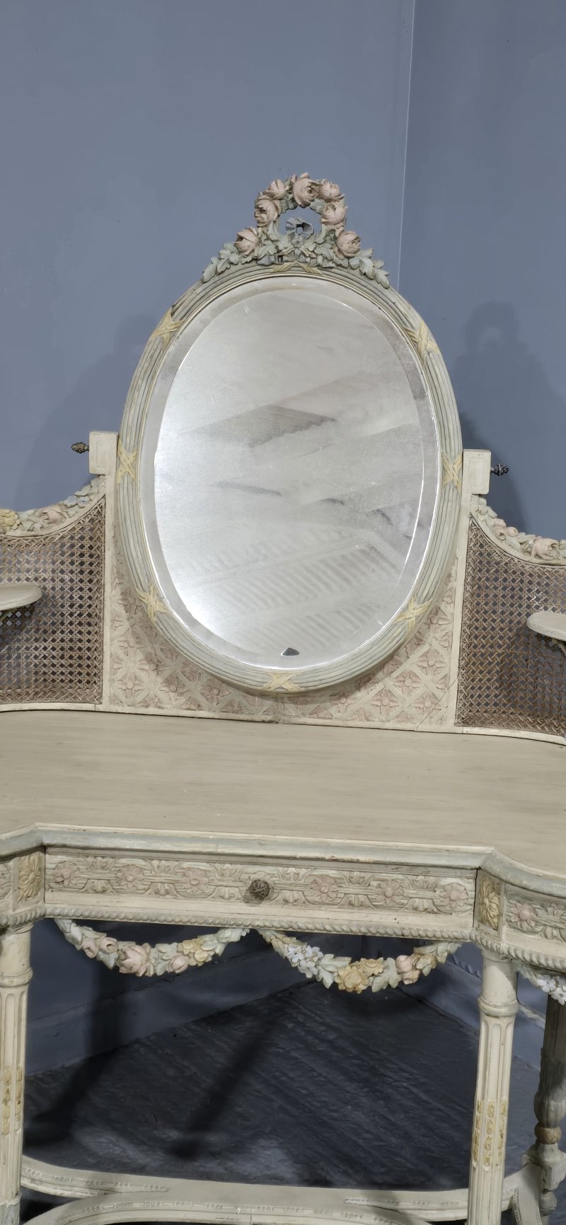 Super French Painted Bergere Dressing Table - Image 2