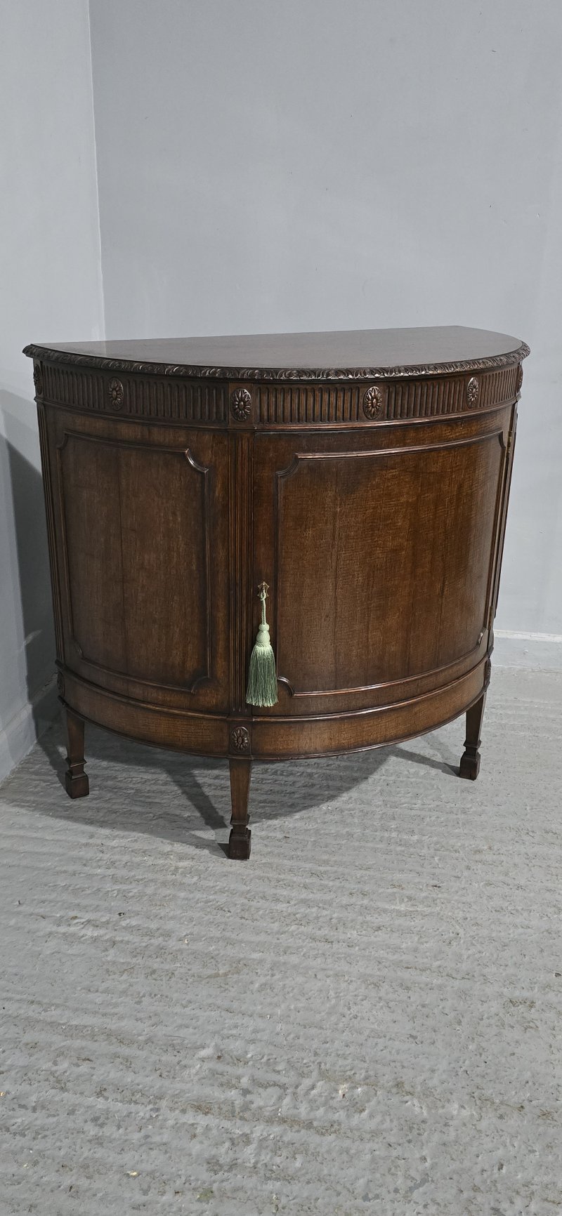 Nice Quality Mahogany Demi Lune Cabinet - Image 7