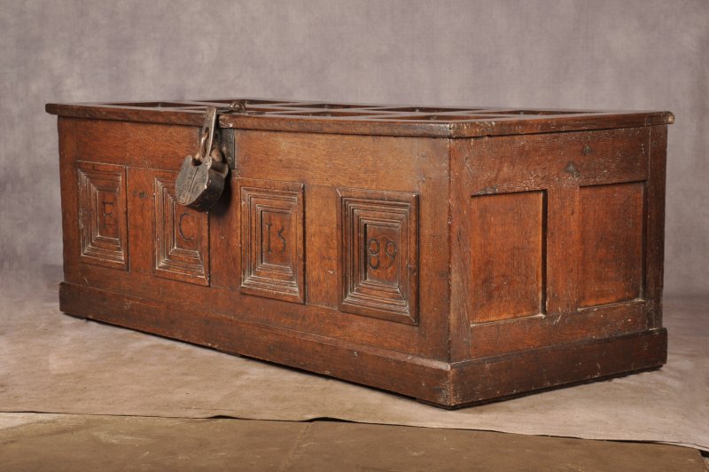 Rare Dated Elizabethan Coffer - Image 11