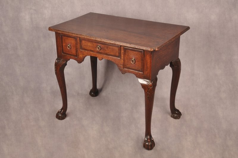 Rare Early 18th Century Oak Side Table - Image 3
