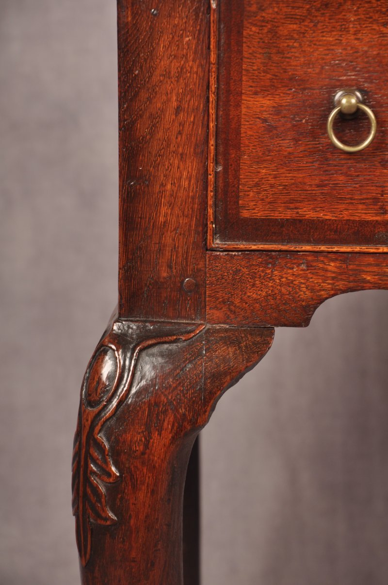 Rare Early 18th Century Oak Side Table - Image 4