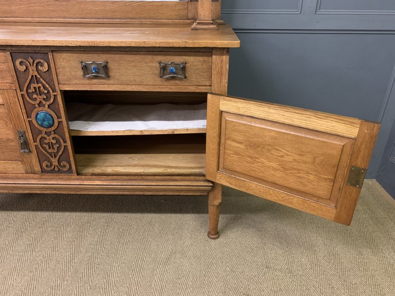 Arts & Crafts Period Oak Sideboard - Image 19