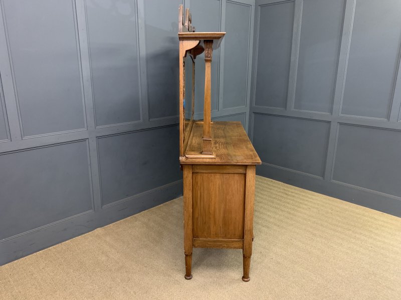 Arts & Crafts Period Oak Sideboard - Image 17