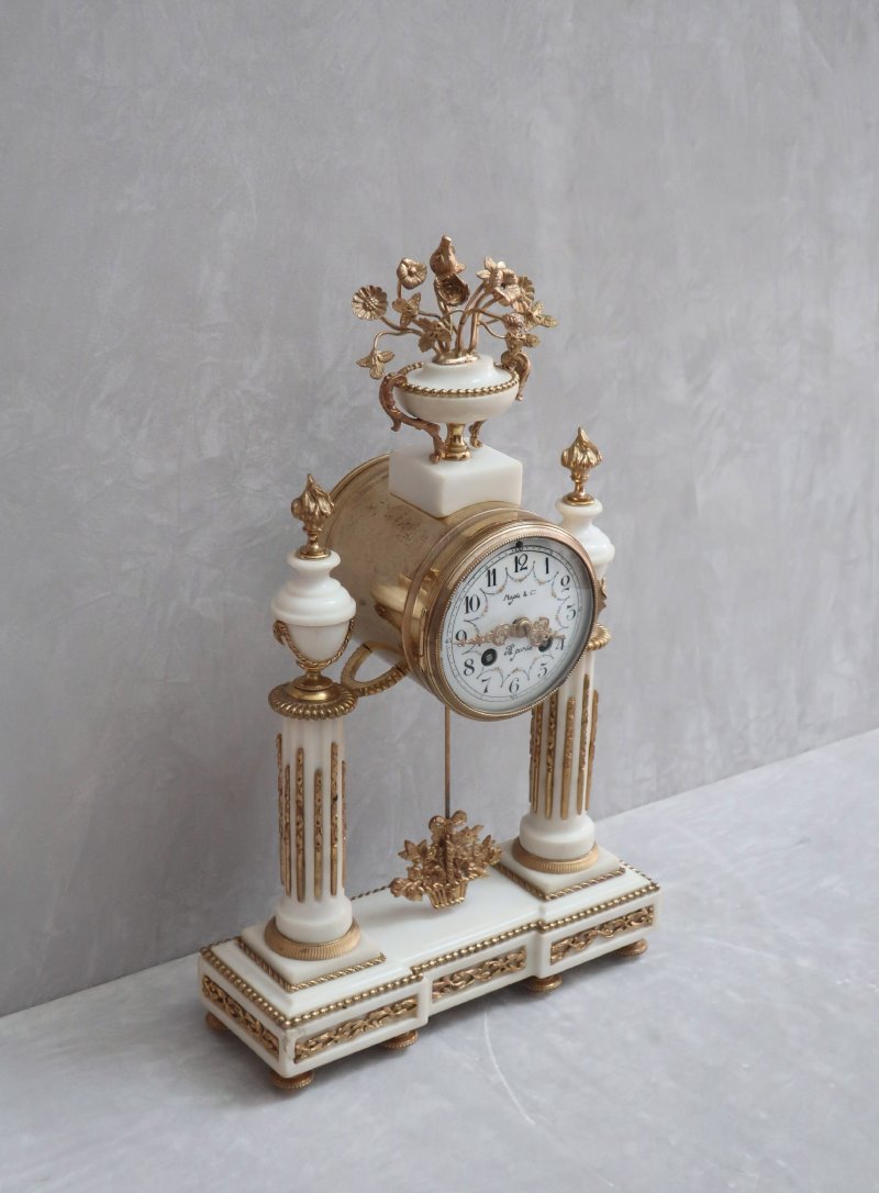 French Louis XVI Style White Marble Mantel Clock - Image 6