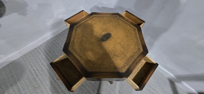 Super Campaign Drum Table - Image 12