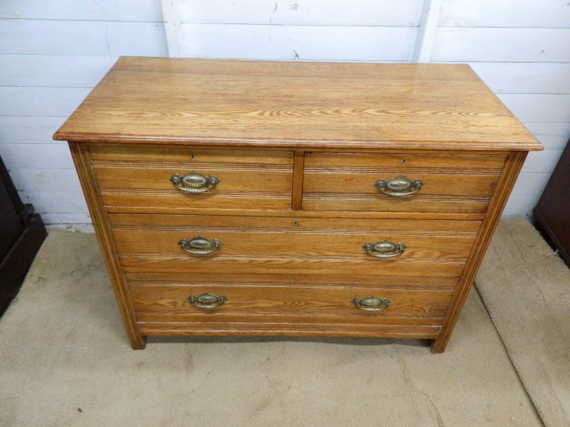 Edwardian Oak Chest of Drawers - Image 2