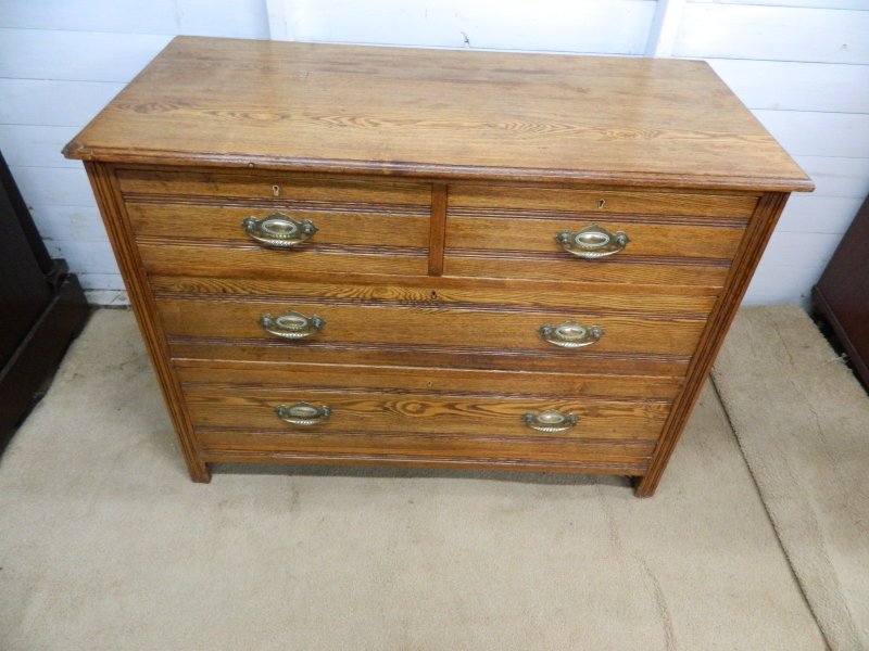 Edwardian 1900's Oak Chest of Drawers - Image 3