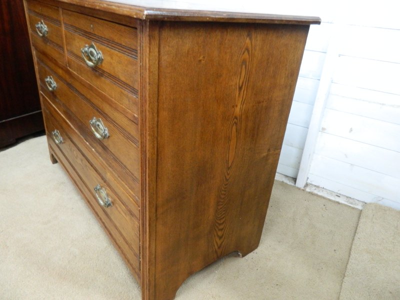 Edwardian 1900's Oak Chest of Drawers - Image 6