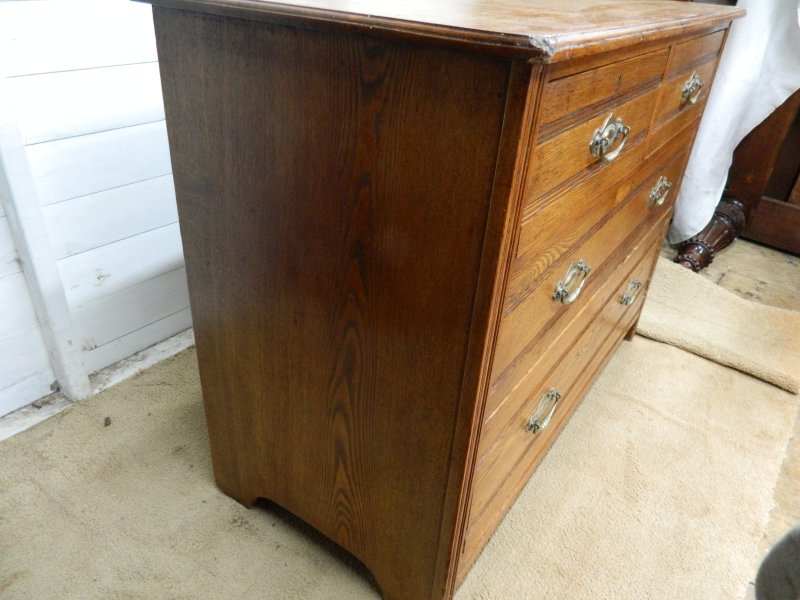 Edwardian 1900's Oak Chest of Drawers - Image 11