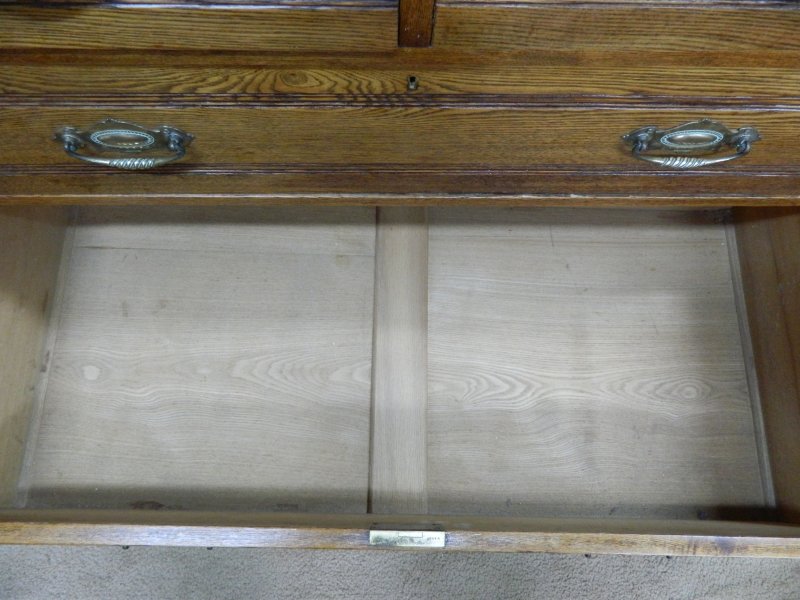 Edwardian 1900's Oak Chest of Drawers - Image 19