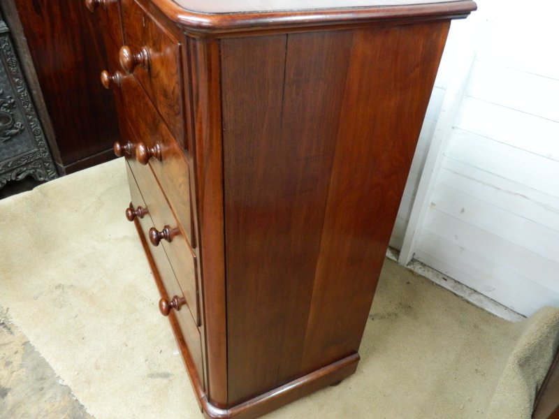Victorian Mahogany Chest of Drawers - Image 6