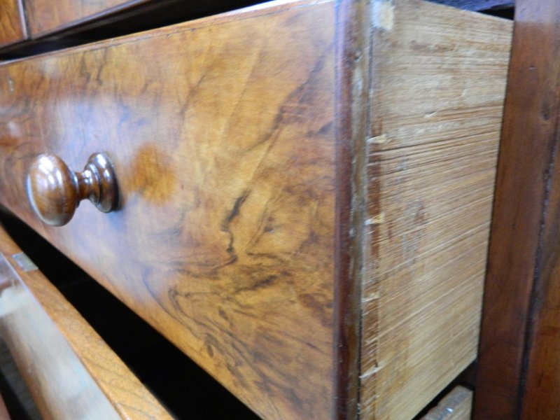 Victorian Mahogany Chest of Drawers - Image 12